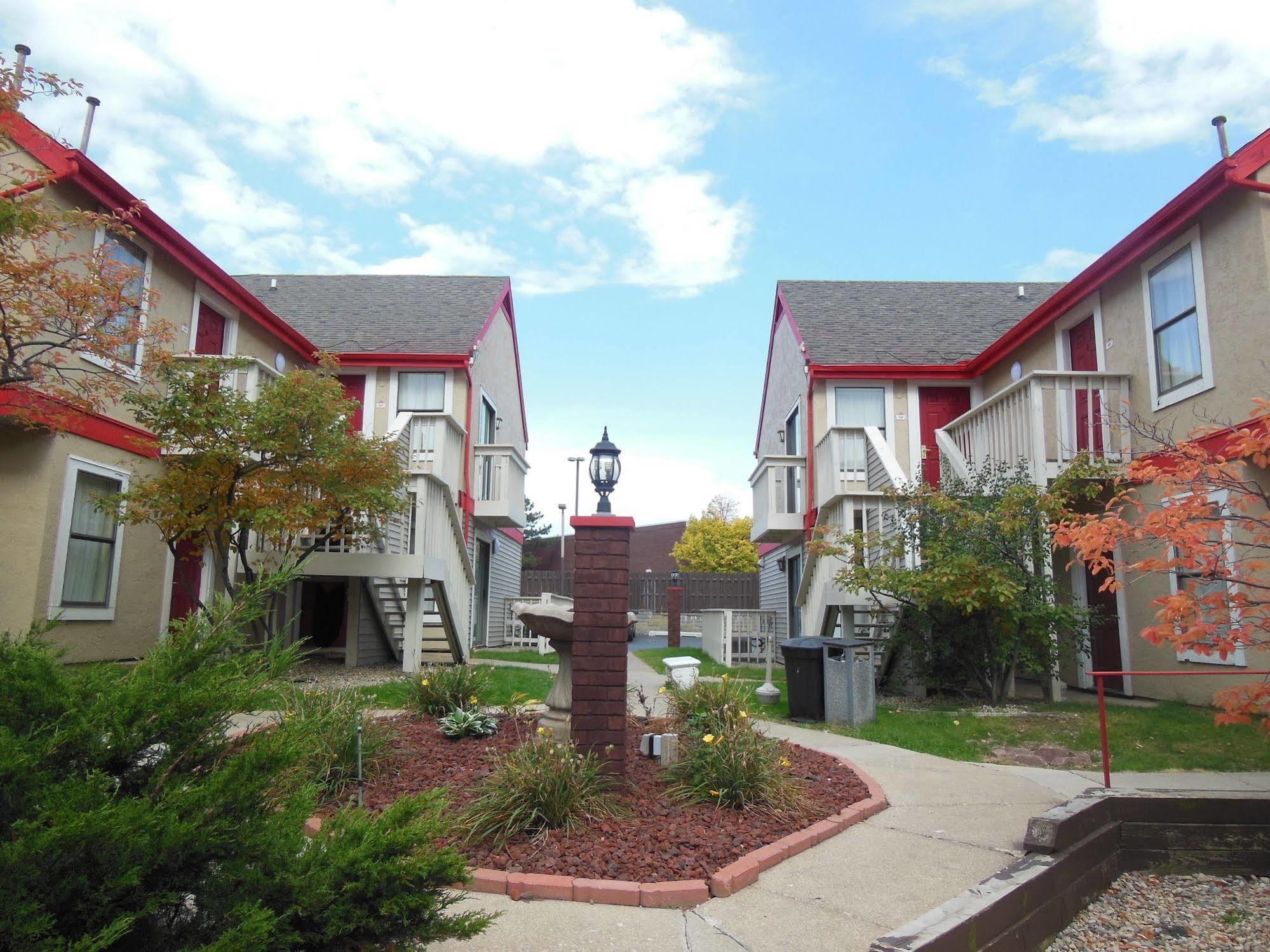 Affordable Of America 3* Kentwood